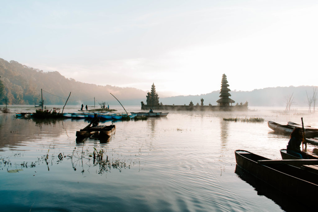 Lake Tamblingan in Bali Indonesia the perfect place for your unique elopement place