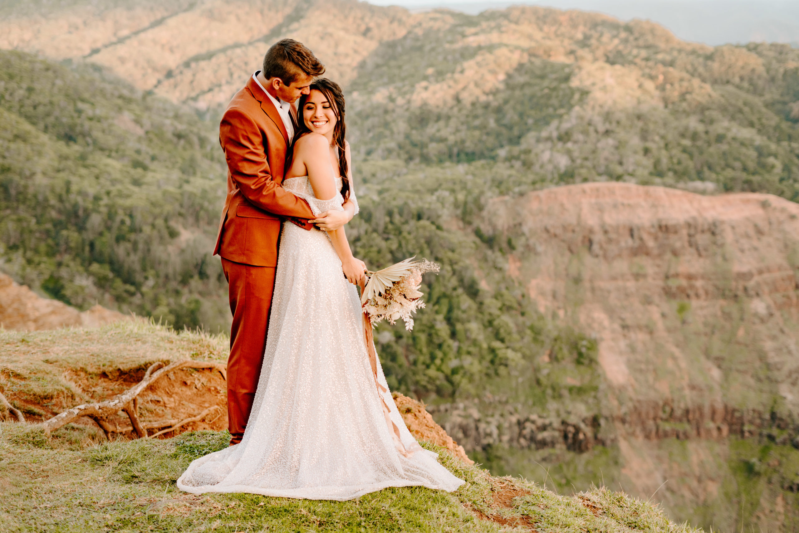 Waimea canyon elopement questions to ask your photographer torez marguerite California wedding photography