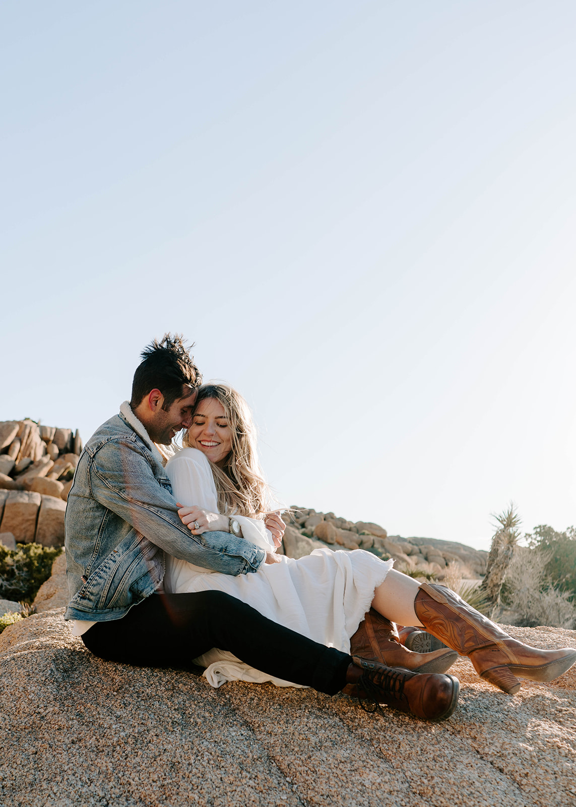 Joshua Tree Photographer | Lena + Ian