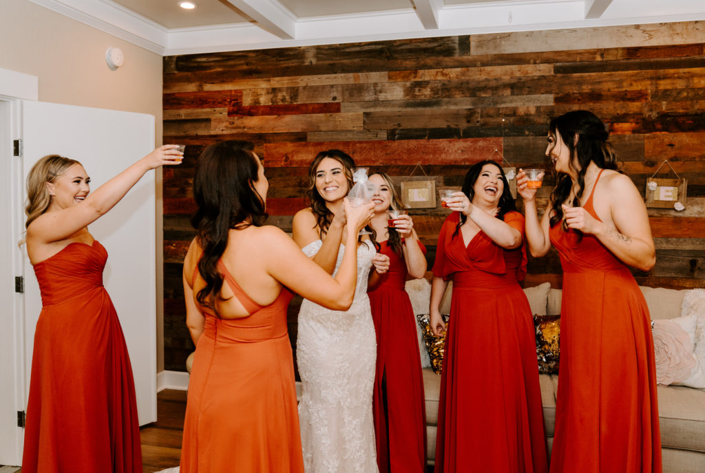 bridal part champagne cheers