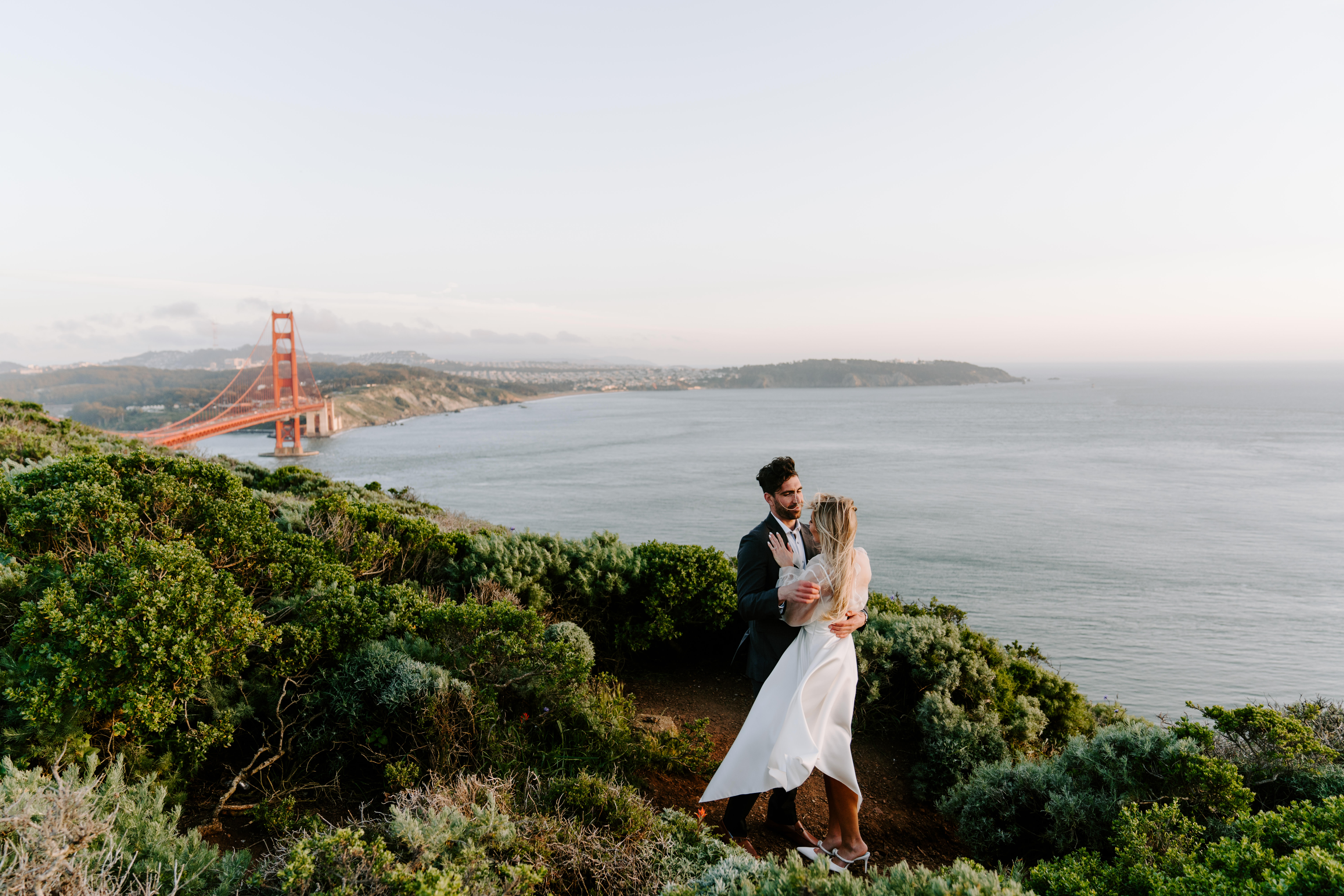 couple eloping in san francisco